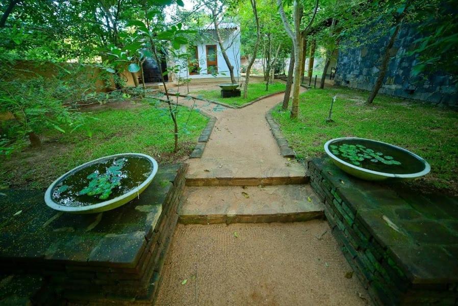 Twin Blocks Nature Resort Анурадхапура Екстериор снимка