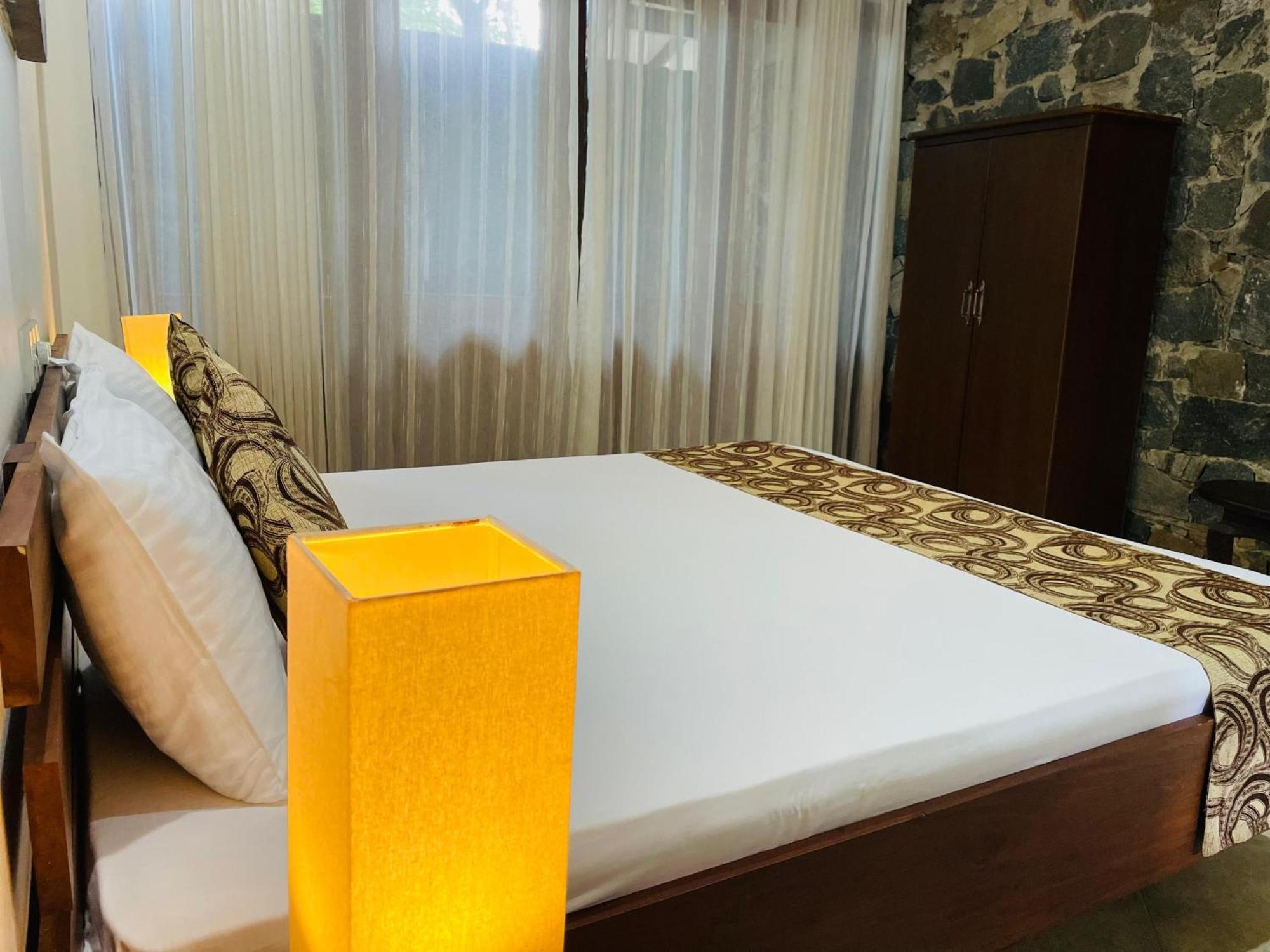 Twin Blocks Nature Resort Анурадхапура Екстериор снимка