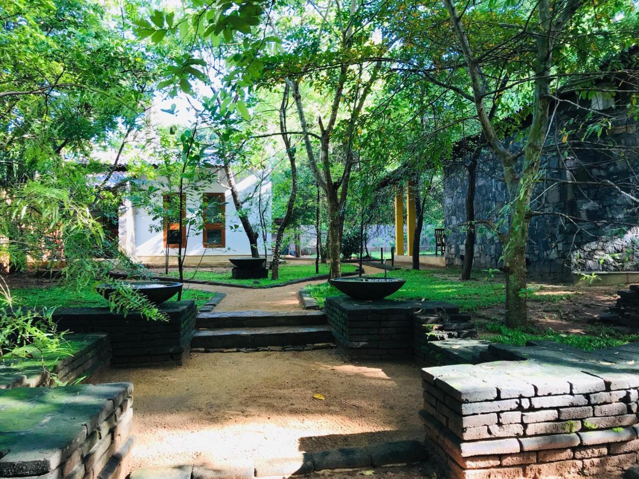 Twin Blocks Nature Resort Анурадхапура Екстериор снимка